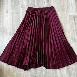 Midi Pleated Skirt
